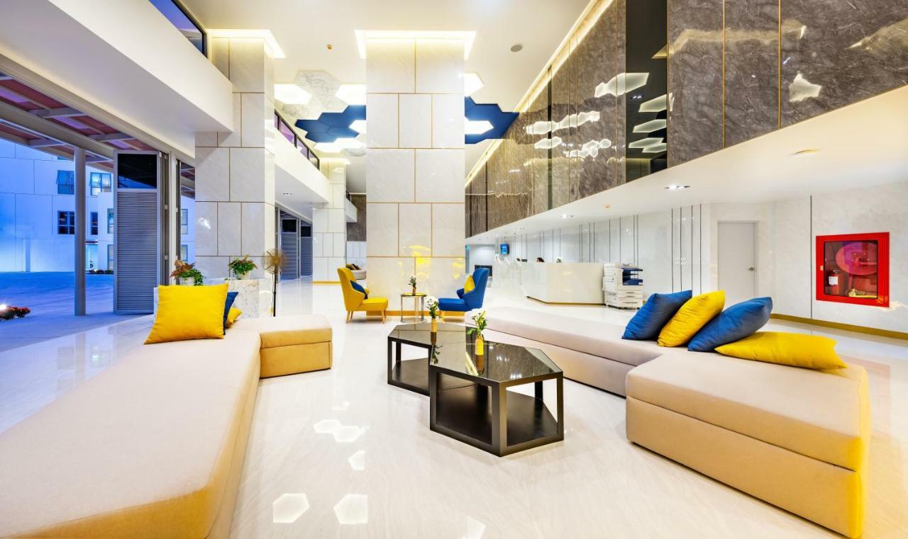 Beehive Boutique Hotel Phuket Eksteriør bilde